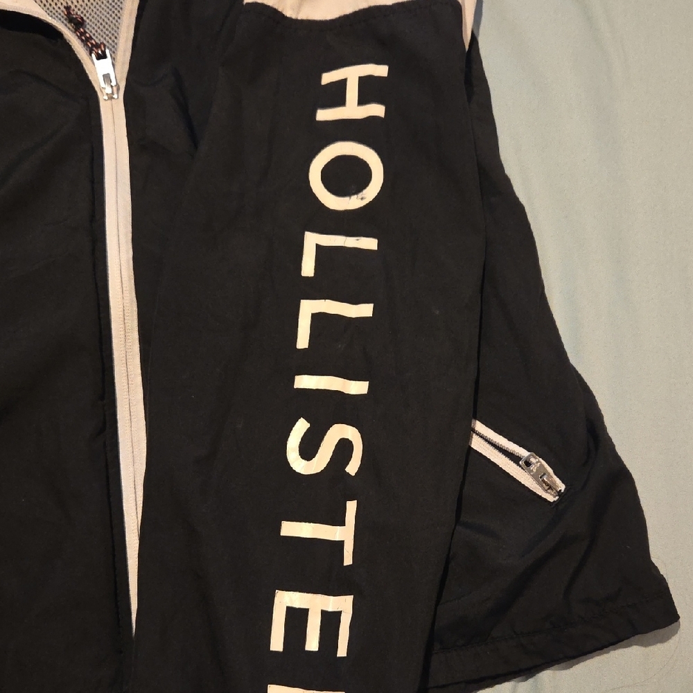 Hollister Black and White Hooded Jacket - Picture 2 of 4